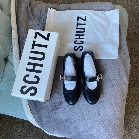 Schutz Calita Leather Mary Jane Ballerina Flats size 7.5 NEW IN BOX - Picture 2 of 7